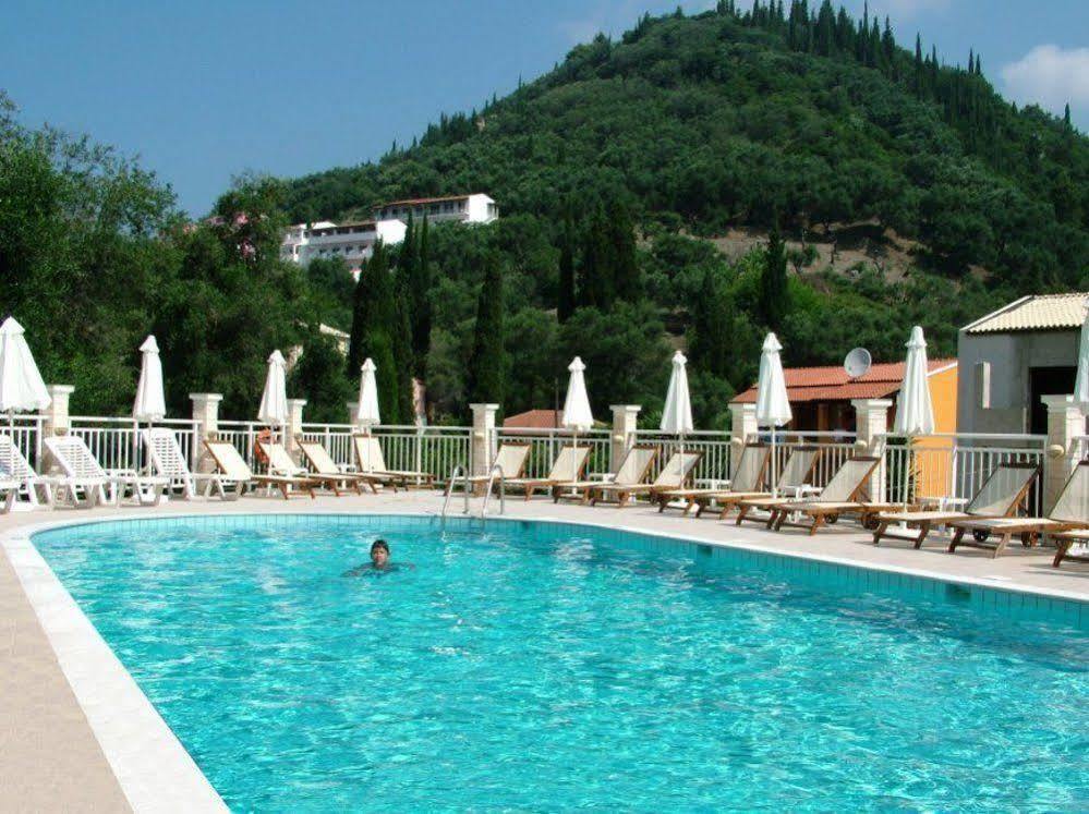 Angelica Studios&Apartments Agia Marina Exterior foto